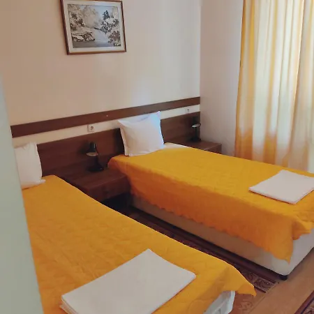 Hotel почивна база 