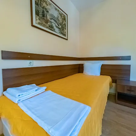 Hotel почивна база 