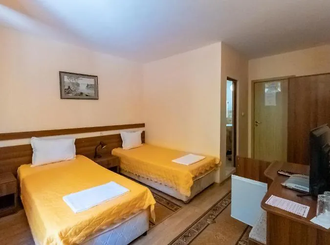 почивна база боженишки урвич 2*